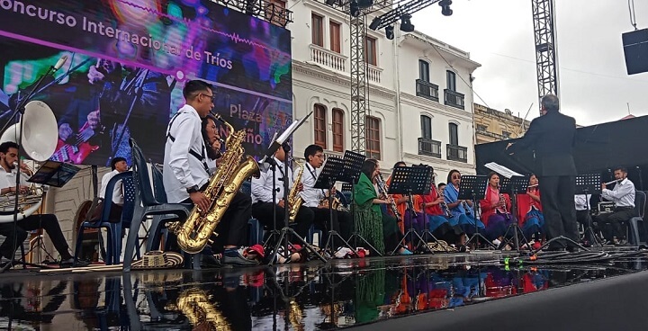 Radio Viva Fenix