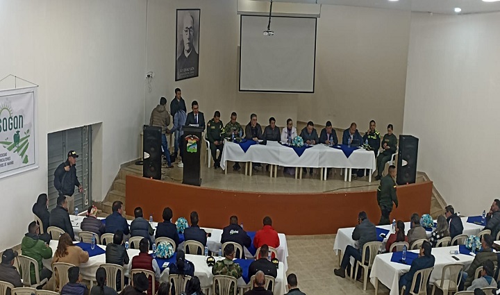 Radio Viva Fenix
