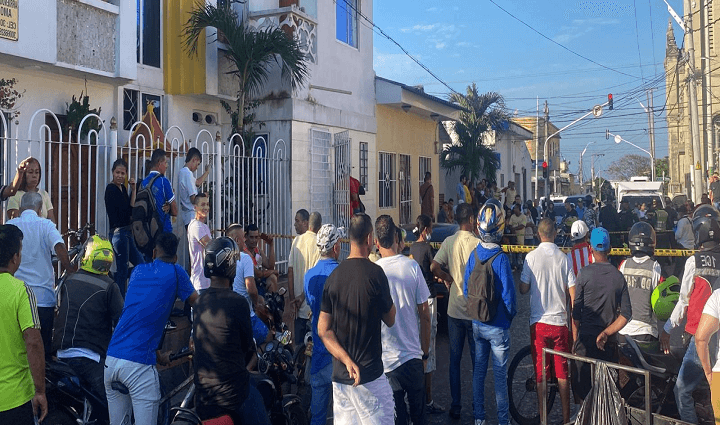 Radio Viva Fenix