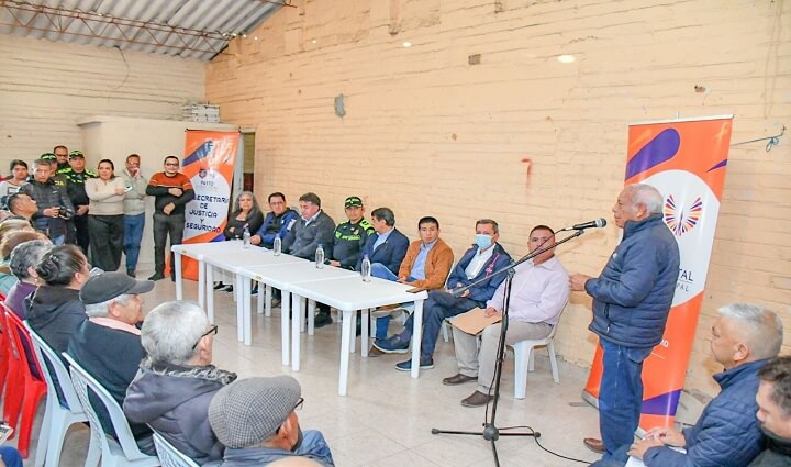 Radio Viva Fenix