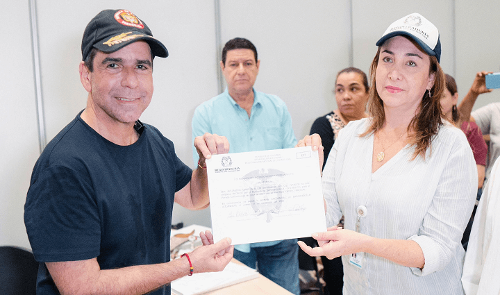 Radio Viva Fenix