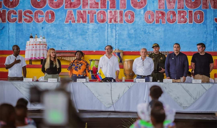 Radio Viva Fenix