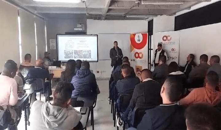 Radio Viva Fenix