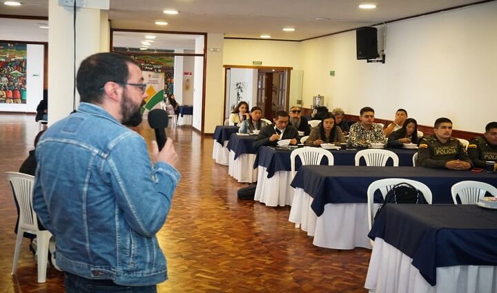 Radio Viva Fenix