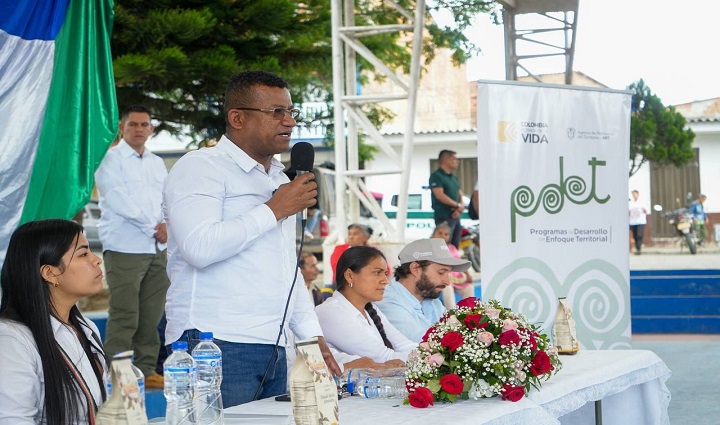 Radio Viva Fenix