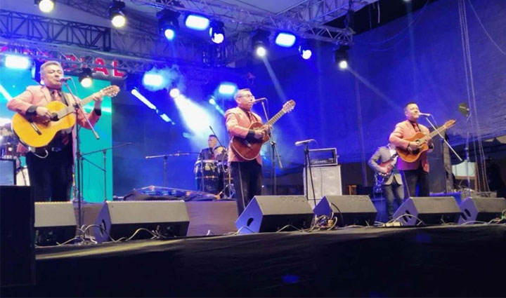 Radio Viva Fenix