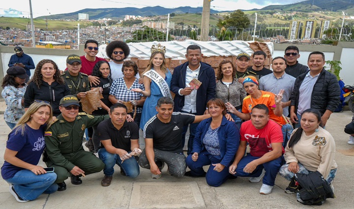 Radio Viva Fenix