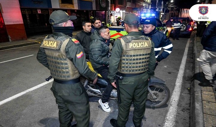 Radio viva Fenix | Alcaldía de Pasto y Policía Nacional continúan con  operativos de control en zonas comerciales y parque públicos de la ciudad