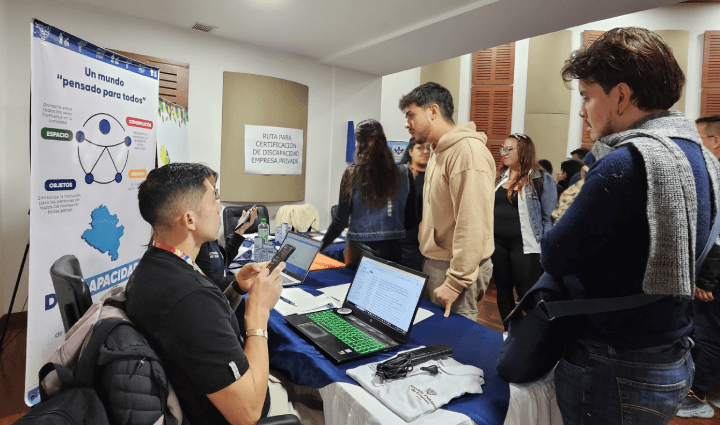 Radio Viva Fenix