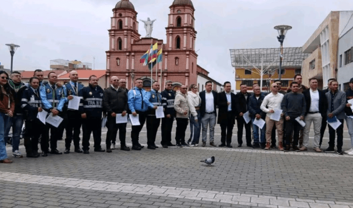 Radio Viva Fenix