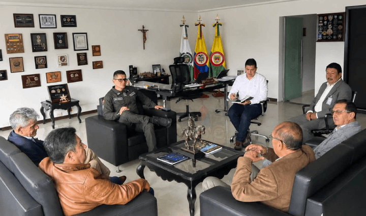 Radio Viva Fenix