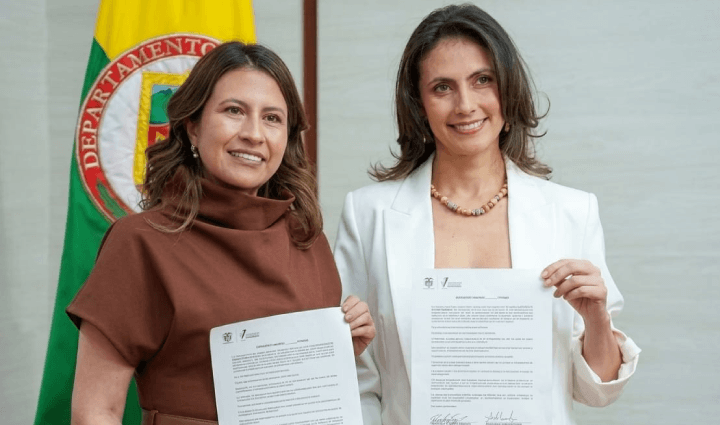 Radio Viva Fenix