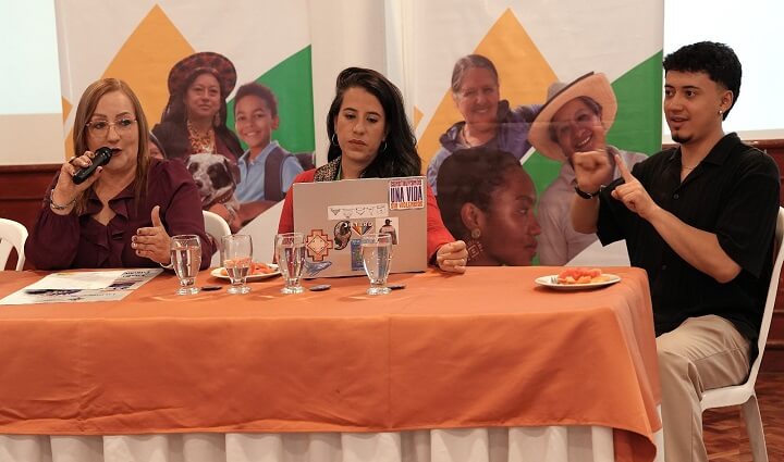 Radio Viva Fenix